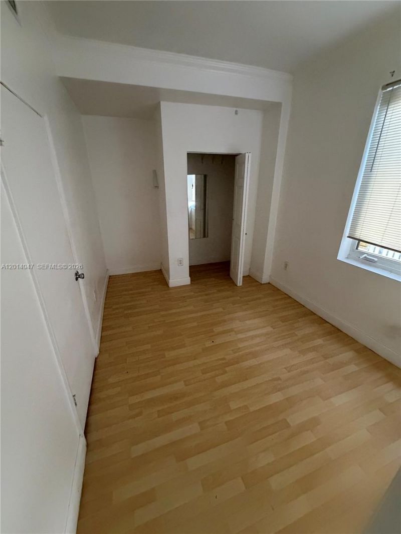 1342 Drexel Ave, Unit 205, Miami Beach, FL 33139 Photo