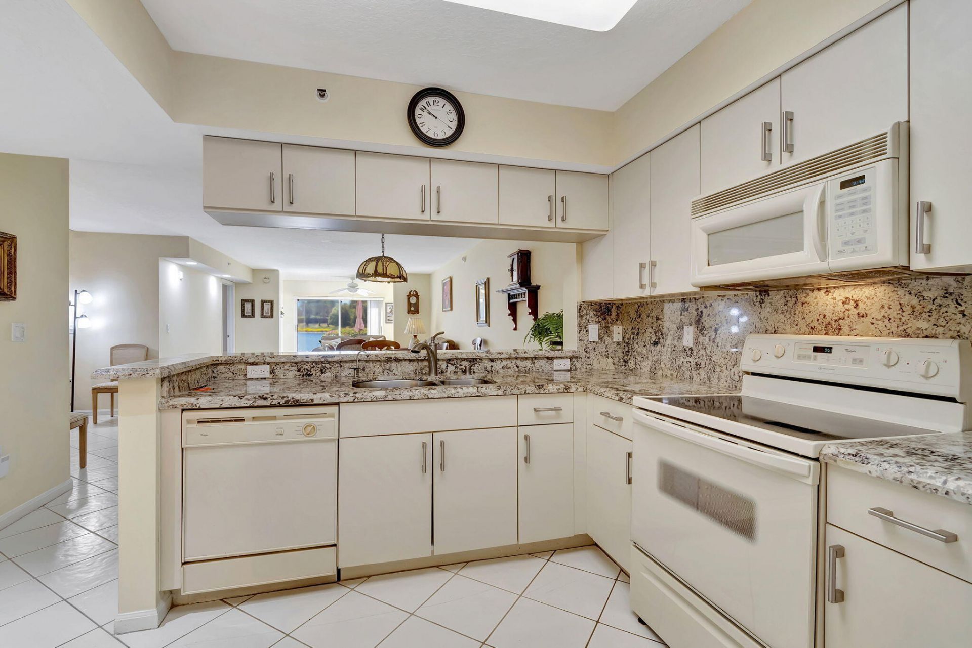 5842 Crystal Shores Drive, Unit 105, Boynton Beach, FL 33437 Photo