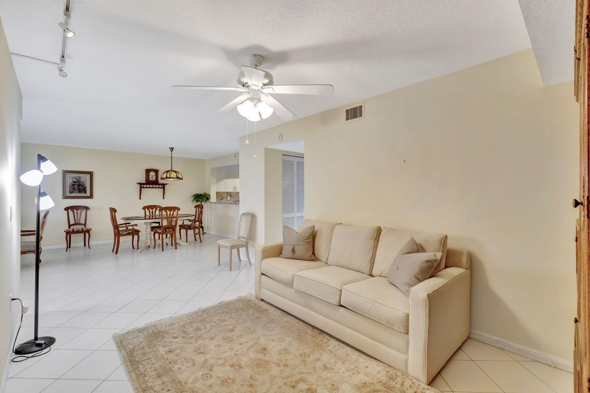 5842 Crystal Shores Drive, Unit 105, Boynton Beach, FL 33437 Photo