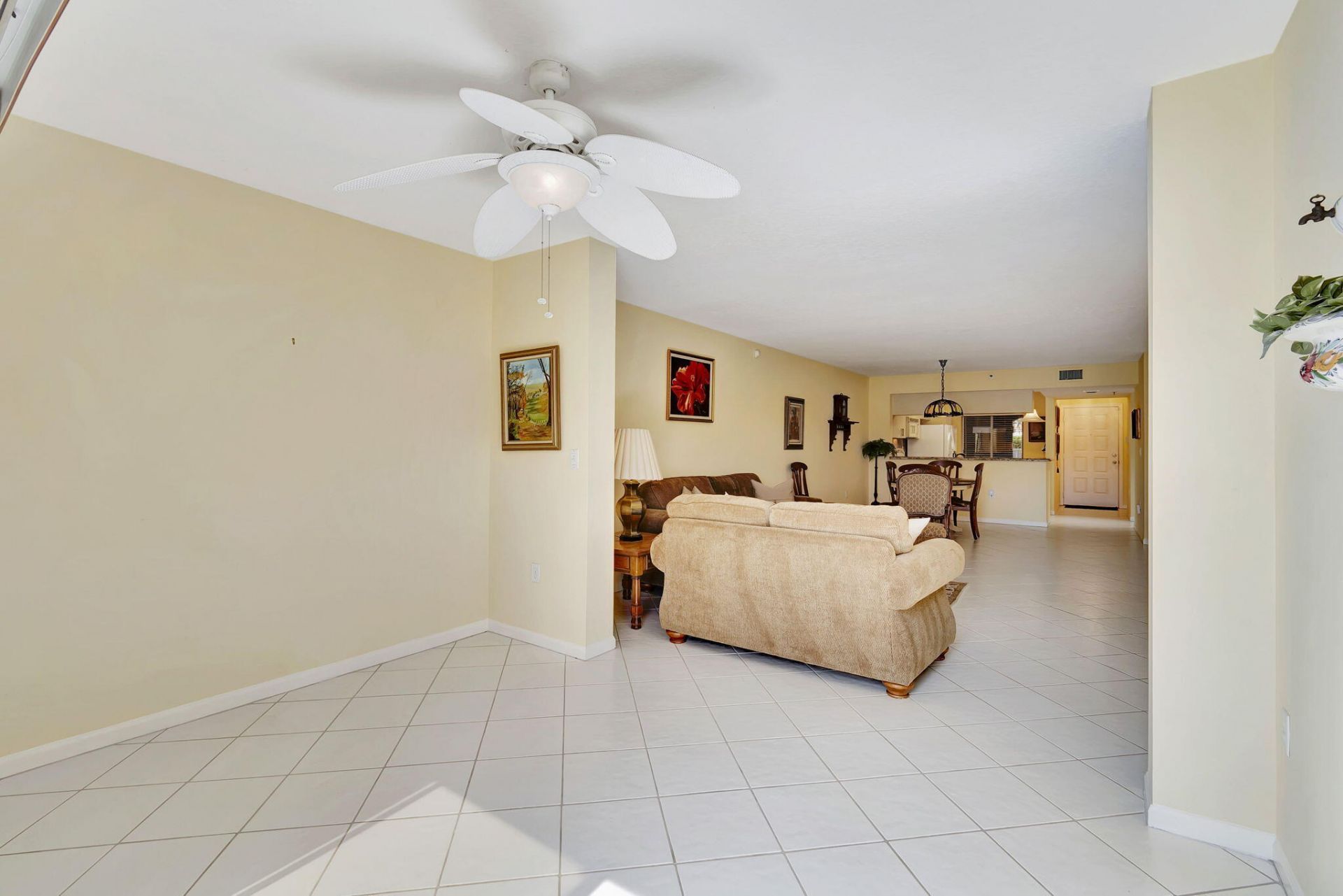 5842 Crystal Shores Drive, Unit 105, Boynton Beach, FL 33437 Photo