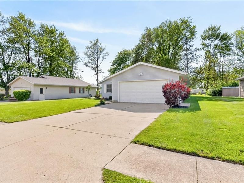 105 Birch Street, Jackson Center, OH 45334 Photo 3