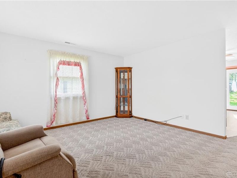105 Birch Street, Jackson Center, OH 45334 Photo 5