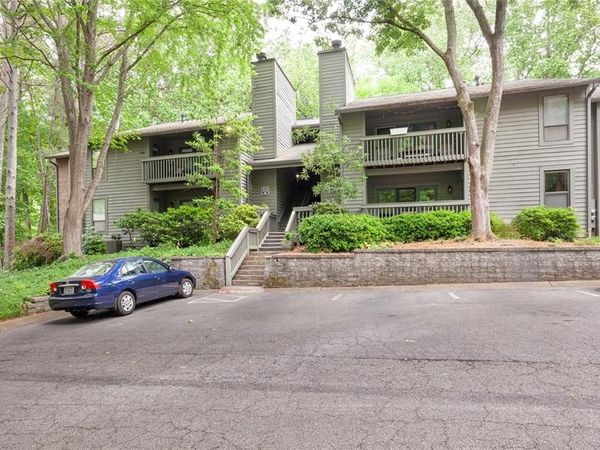 403 Tuxworth Circle, Decatur, GA 30033