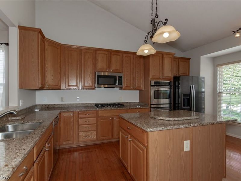 7830 Rockdove Lane, Concord Township, OH 44077 Photo 17