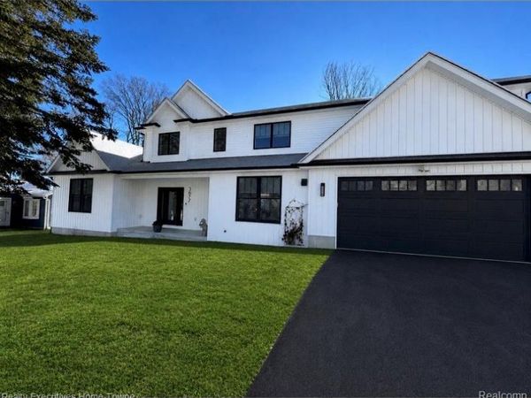 3677 Ferndale Drive , Burtchville Twp, MI 48059