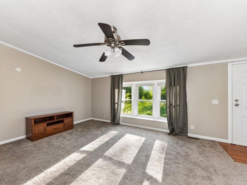 15503 Crawford Day Road, Green Township, OH 45154 Photo 8