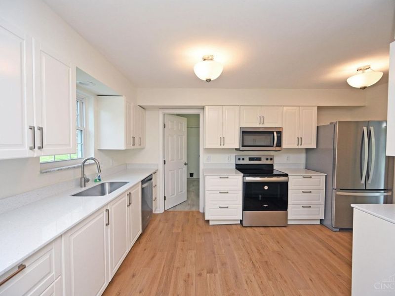 9967 Morganstrace Drive, Symmes Township, OH 45140 Photo 9