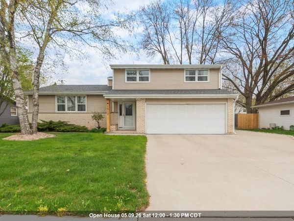 1512 CORMIER ROAD, Green Bay, WI 54313