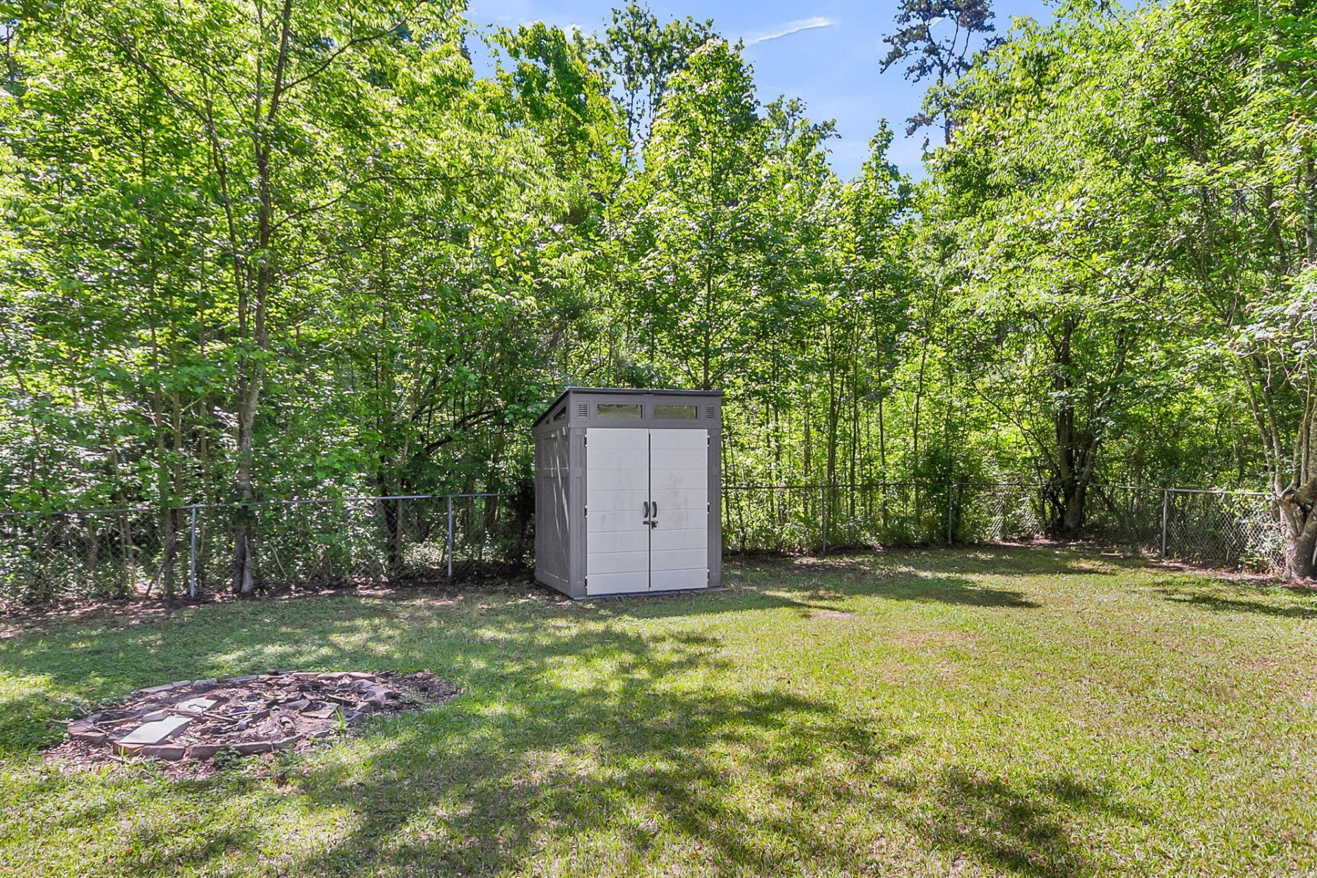 202 Sprucewood Drive Photo 35