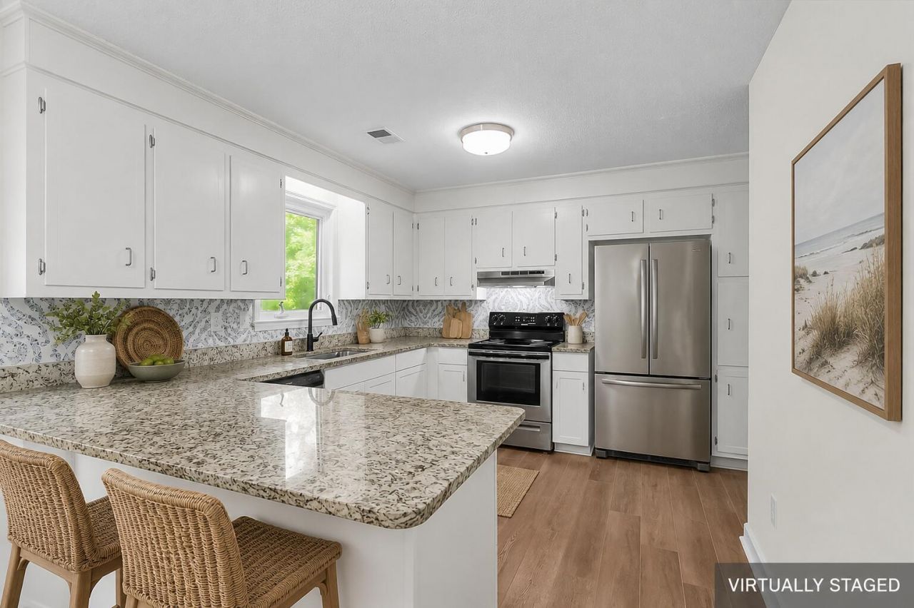 202 Sprucewood Drive Photo 6