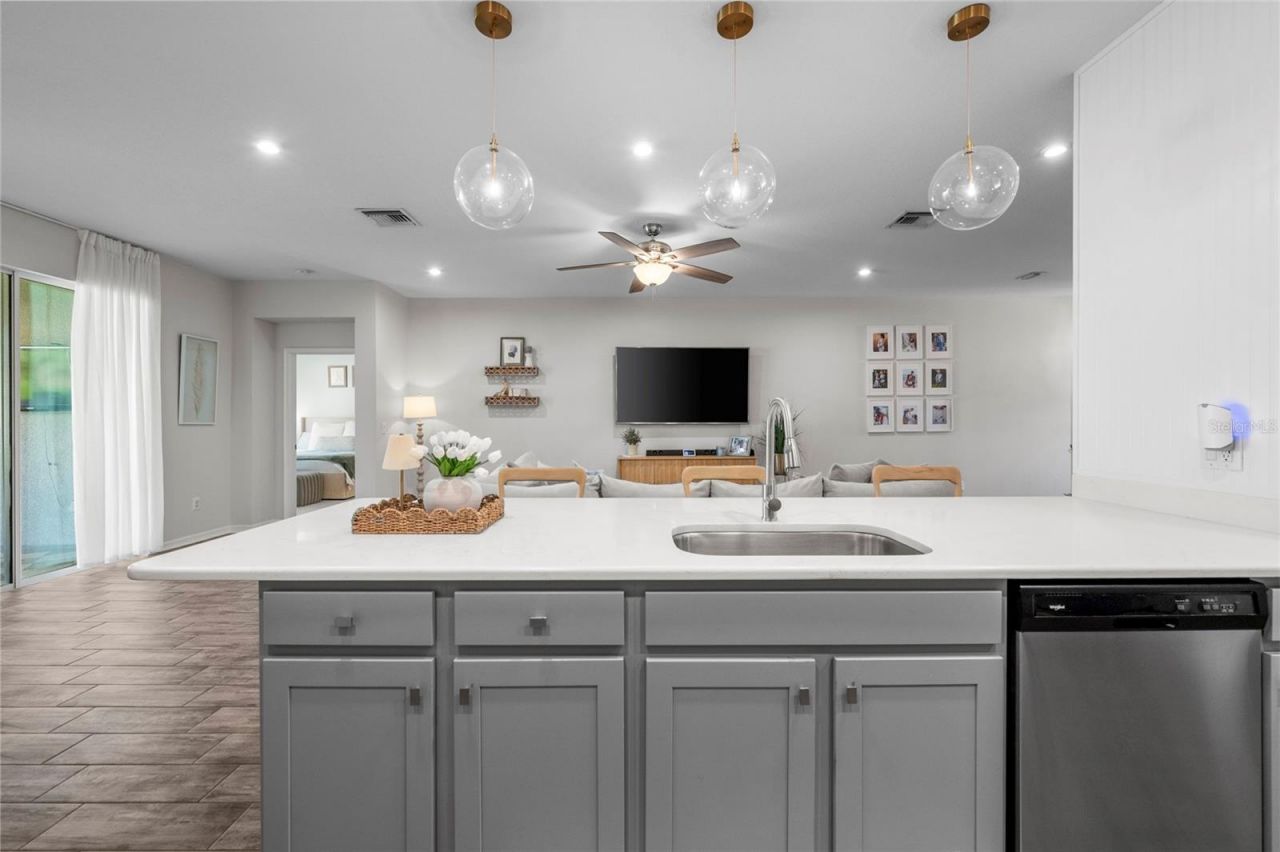 6428 Devesta Loop, Palmetto, FL 34221 Photo