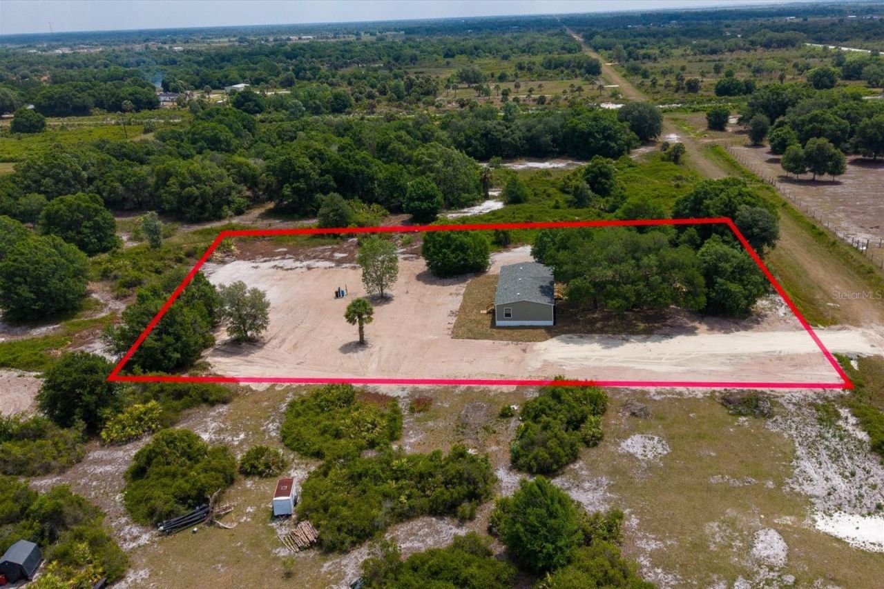 20213 NW 258th Street , Okeechobee, FL 34972 Photo
