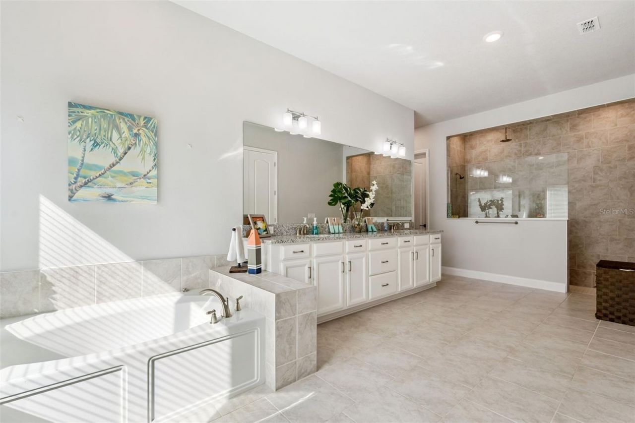 17060 Secret Hollow Loop, Clermont, FL 34711 Photo