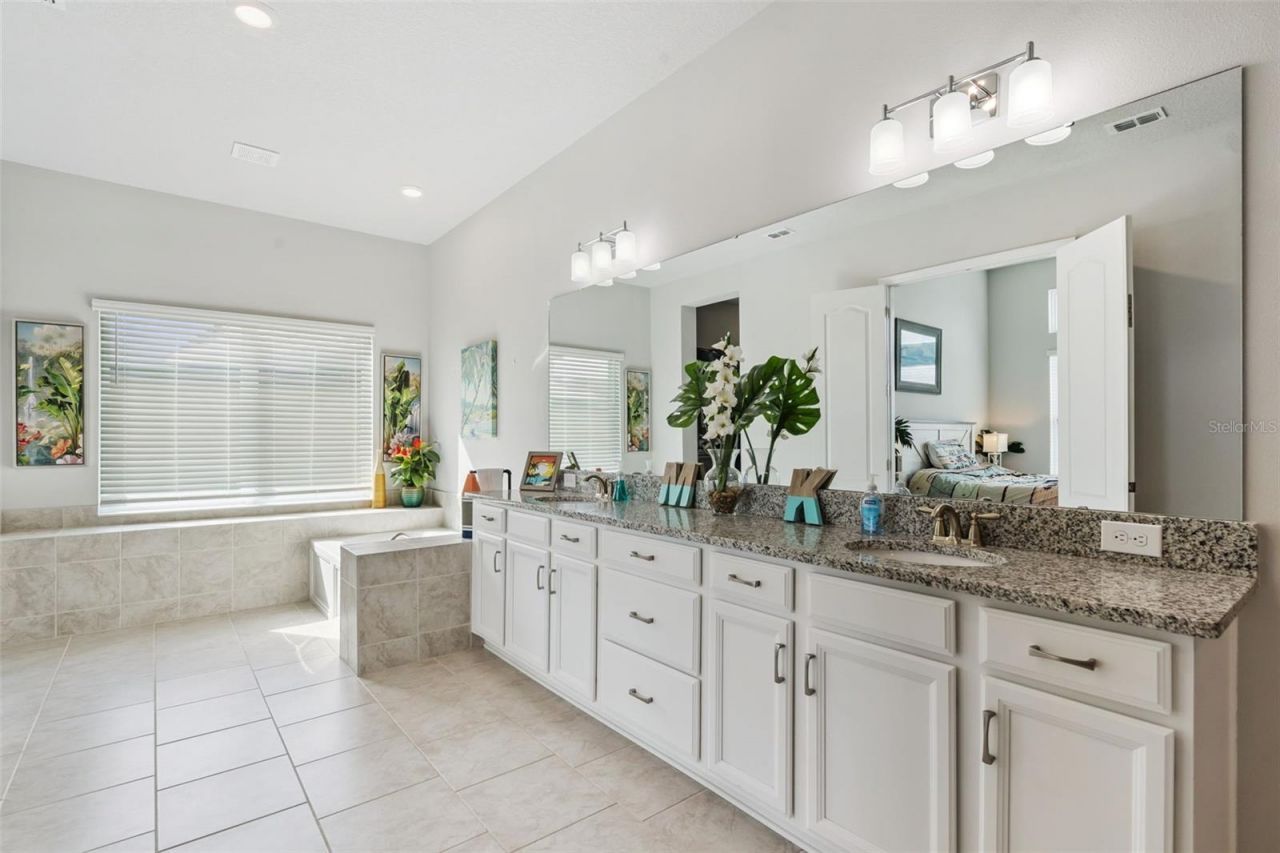 17060 Secret Hollow Loop, Clermont, FL 34711 Photo