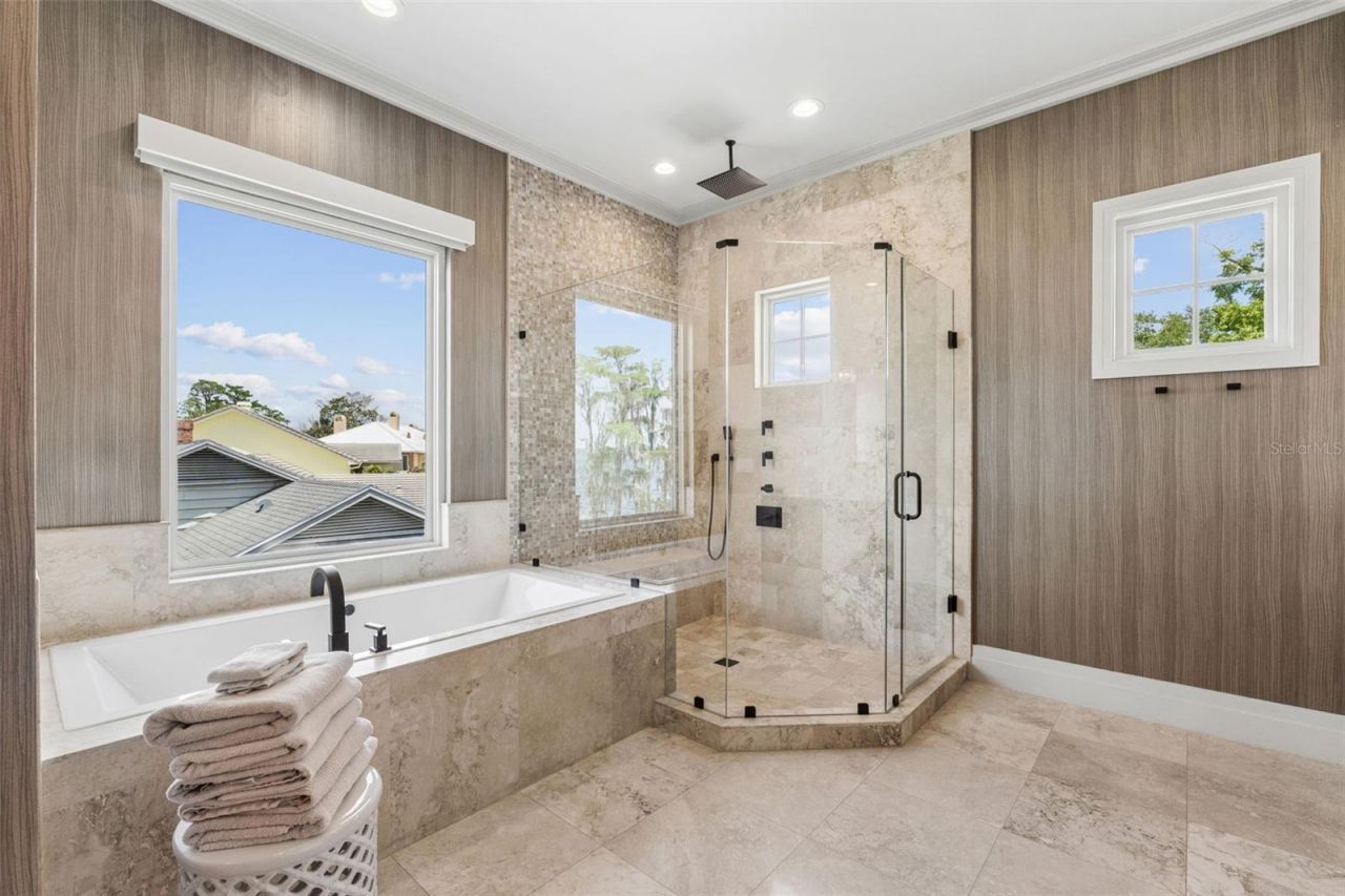 9236 Bay Point Drive, Orlando, FL 32819 Photo