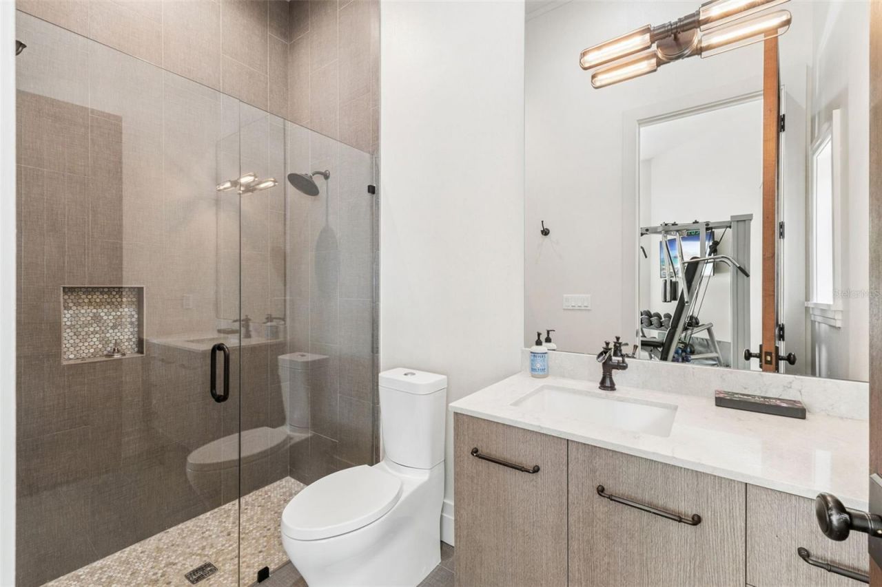 9236 Bay Point Drive, Orlando, FL 32819 Photo