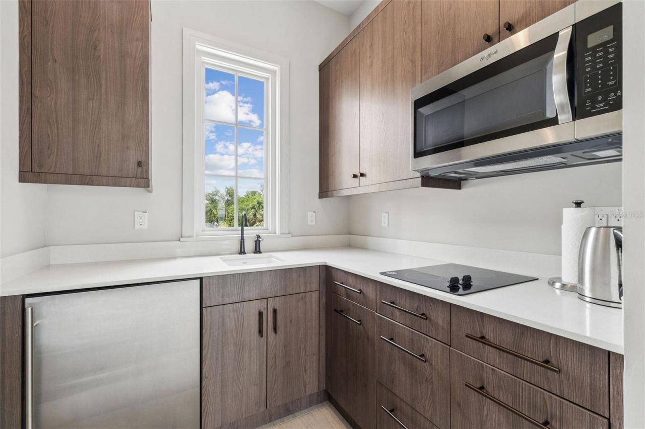 9236 Bay Point Drive, Orlando, FL 32819 Photo