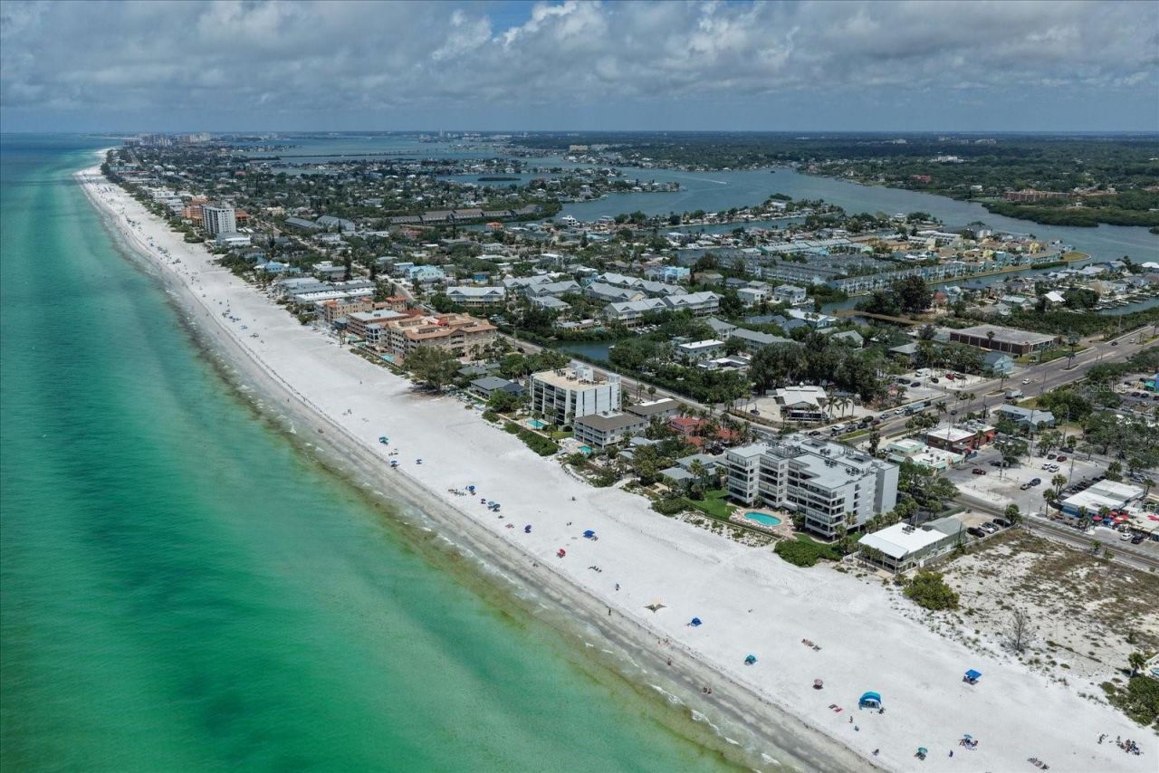 506 Gulf Boulevard , Unit 201, Indian Rocks Beach, FL 33785 Photo