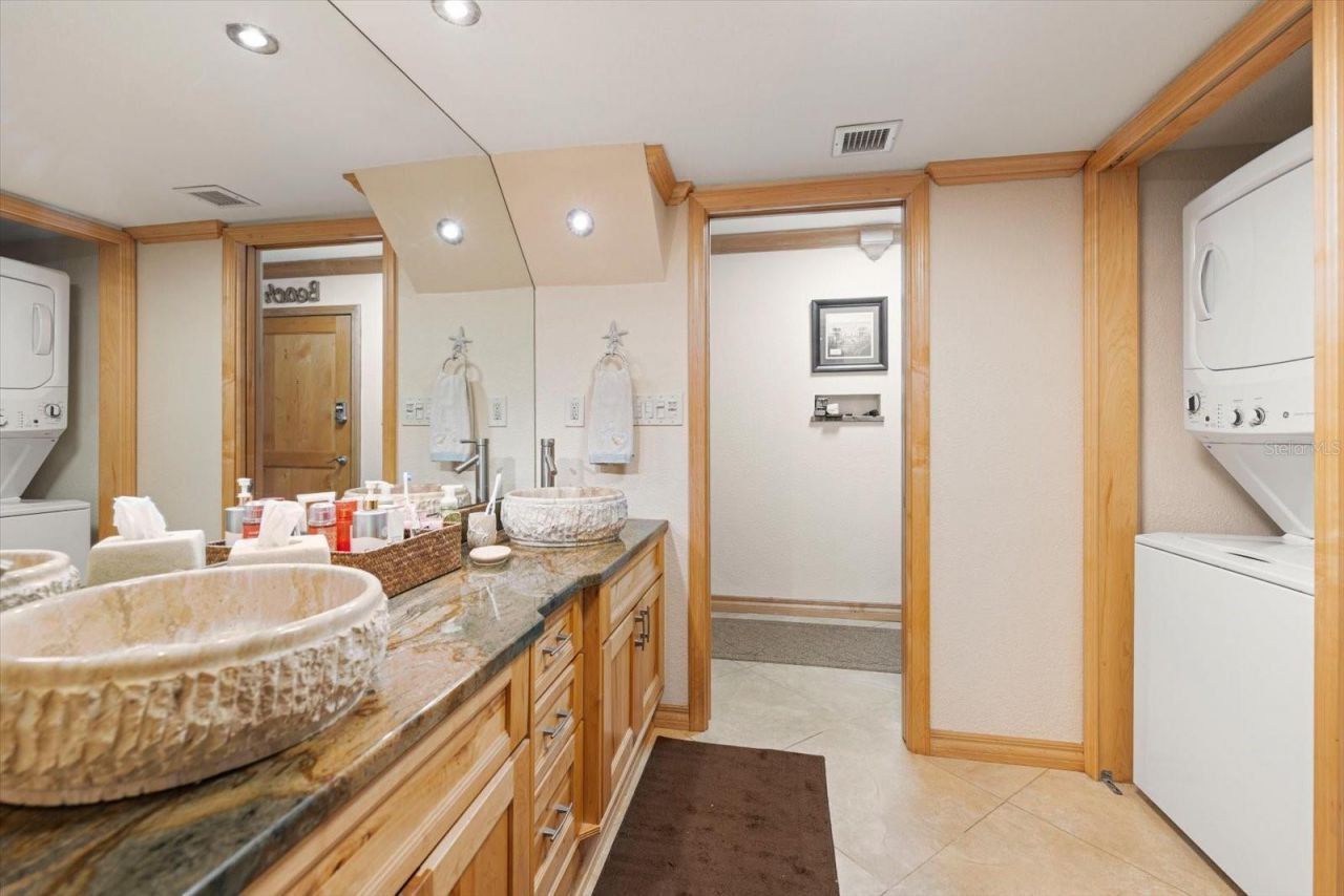 506 Gulf Boulevard , Unit 201, Indian Rocks Beach, FL 33785 Photo