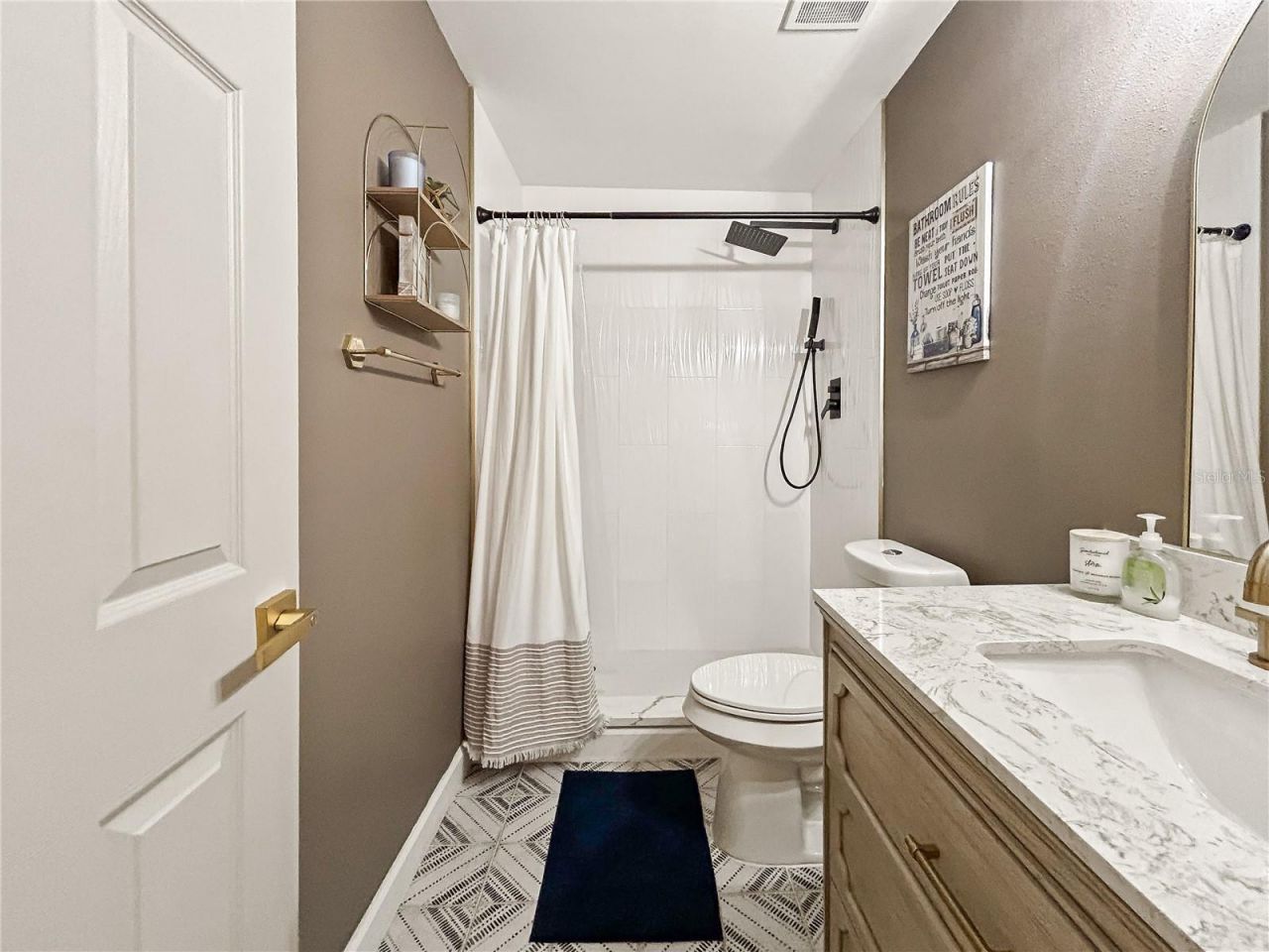 331 Cascade Lane, Palm Harbor, FL 34684 Photo