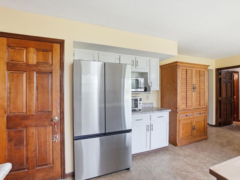 1589 Bending Tree Drive, New Carlisle, OH 45344 Photo 17