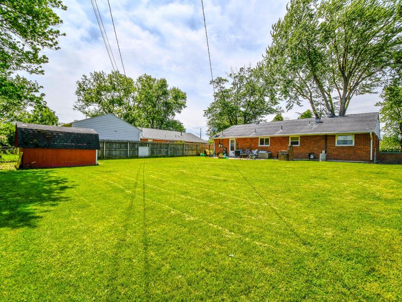 203 W Boitnott Drive, Englewood, OH 45322 Photo 25