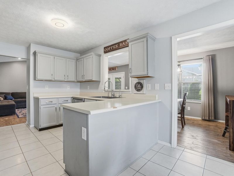 8878 Trowbridge Way, Dayton, OH 45424 Photo 22