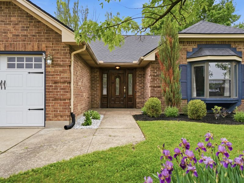8878 Trowbridge Way, Dayton, OH 45424 Photo 5
