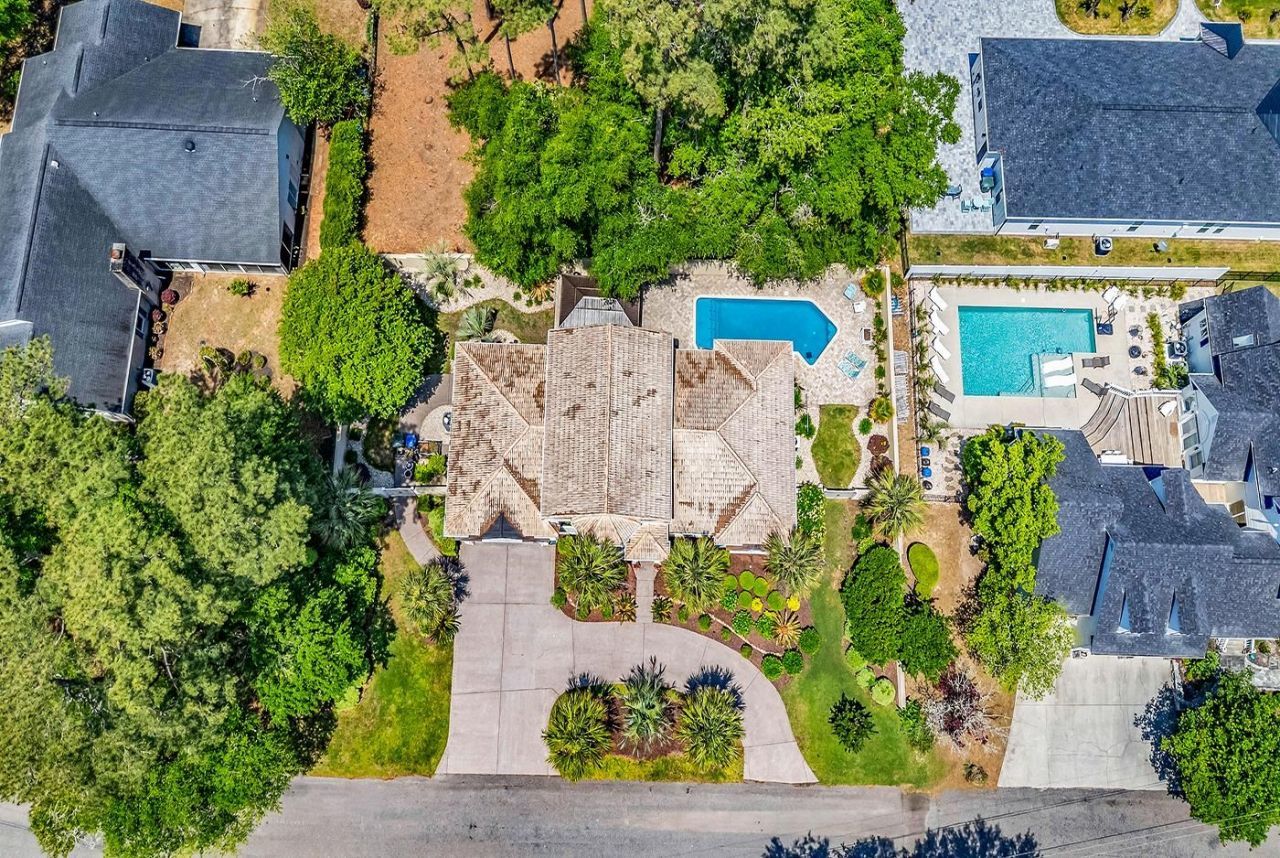 4602 Marion Circle Photo 3