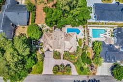 4602 Marion Circle photo 4