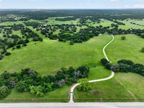 14145 US-281 , Santo, TX 76472