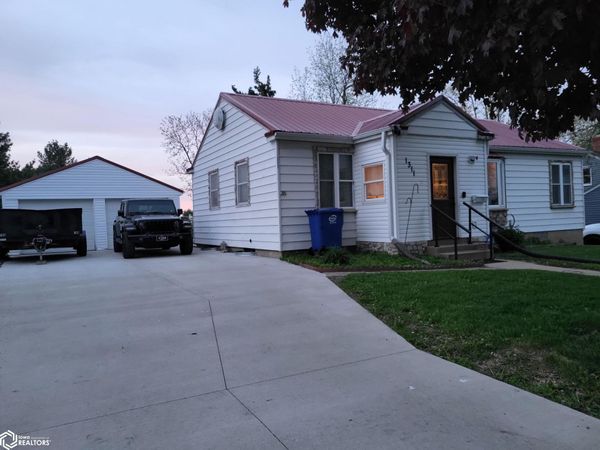 1311 W Church Street, Marshalltown, IA 50158