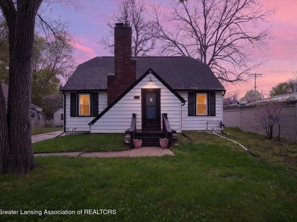 3189 Birch Row Drive, East Lansing, MI 48823