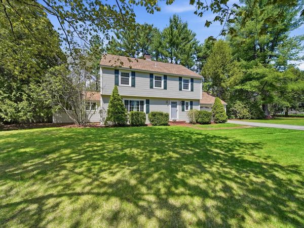 11 River Road, Amherst, NH 03031