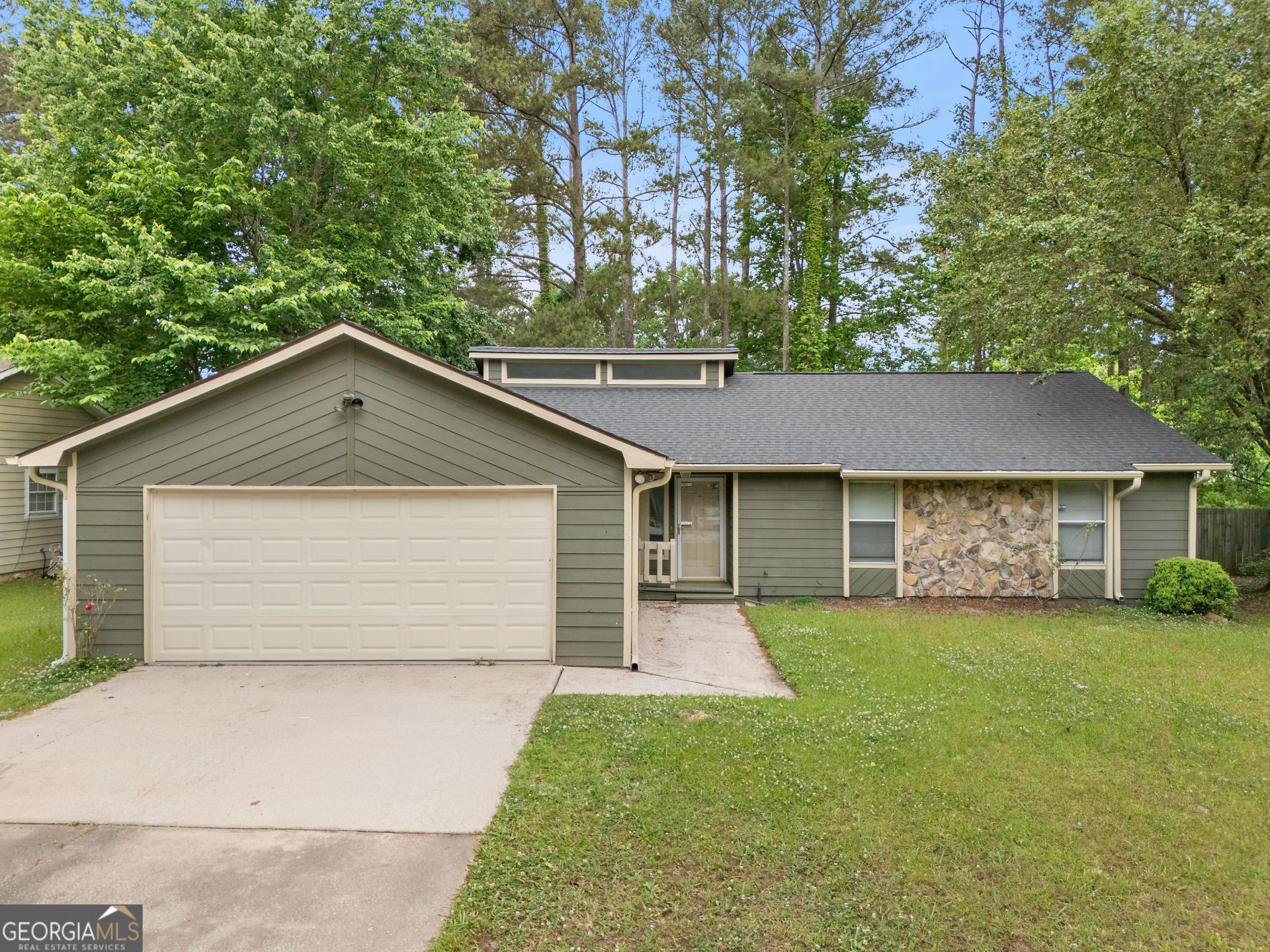 1328 Foxvale Drive, Hampton, GA 30228 Main Photo