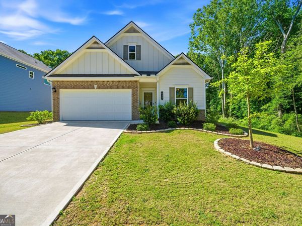 637 Simmons Drive, Temple, GA 30179