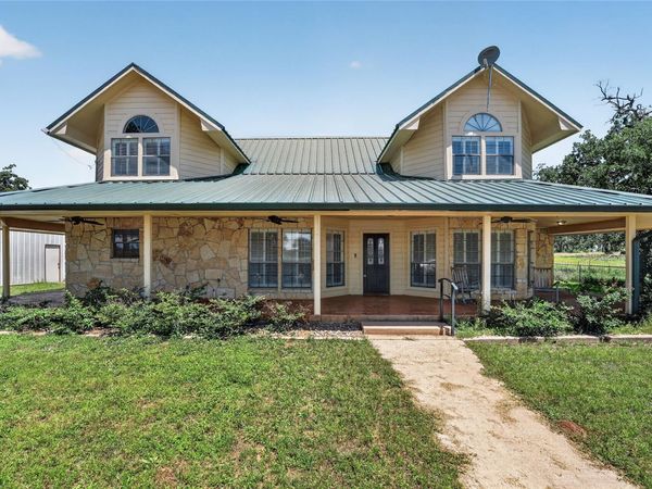 203 Oxbow TRL , Marble Falls, TX 78654