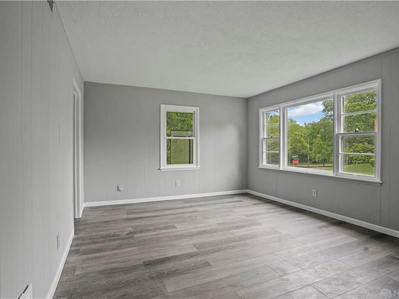 245 E Beechwood Avenue, Dayton, OH 45405 Photo 5