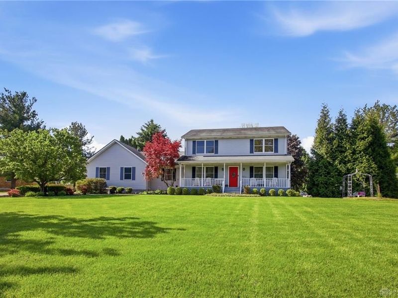 1589 Bending Tree Drive, New Carlisle, OH 45344 Photo 5