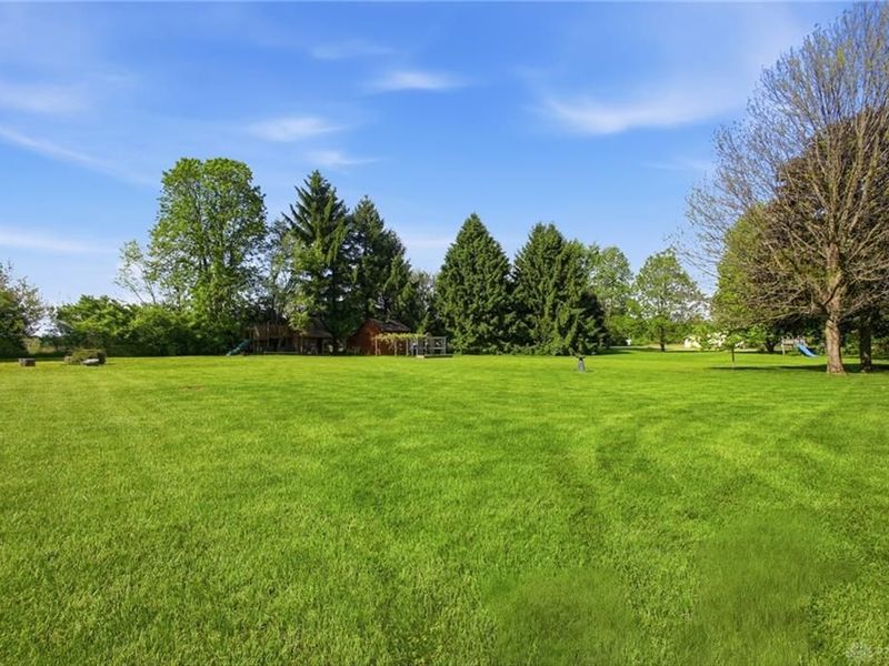 1589 Bending Tree Drive, New Carlisle, OH 45344 Photo 52