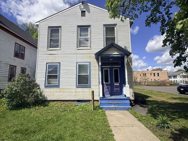 781 2nd Avenue, Troy, NY 12182