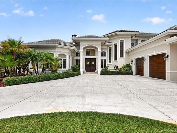 6600 SE Barrington Drive, Stuart, FL 34997