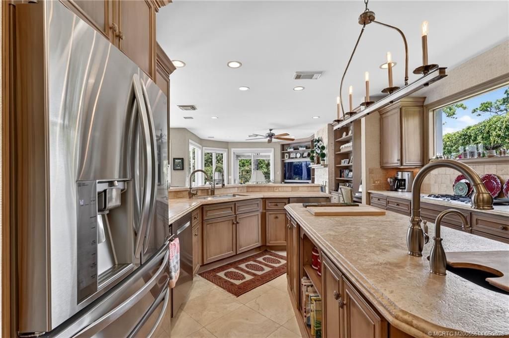 6600 SE Barrington Drive, Stuart, FL 34997 Photo