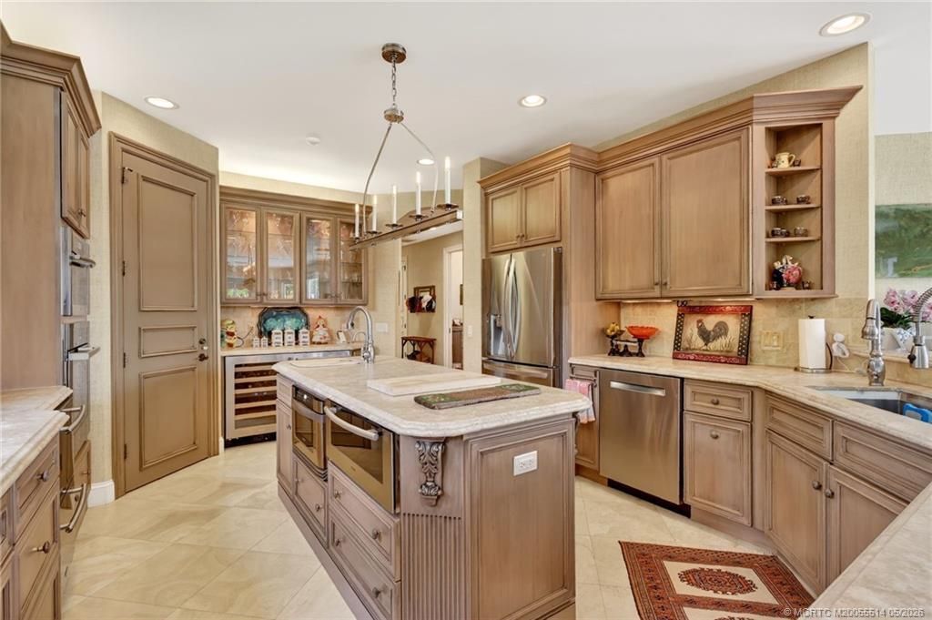 6600 SE Barrington Drive, Stuart, FL 34997 Photo