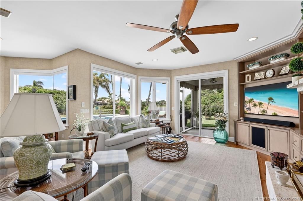 6600 SE Barrington Drive, Stuart, FL 34997 Photo