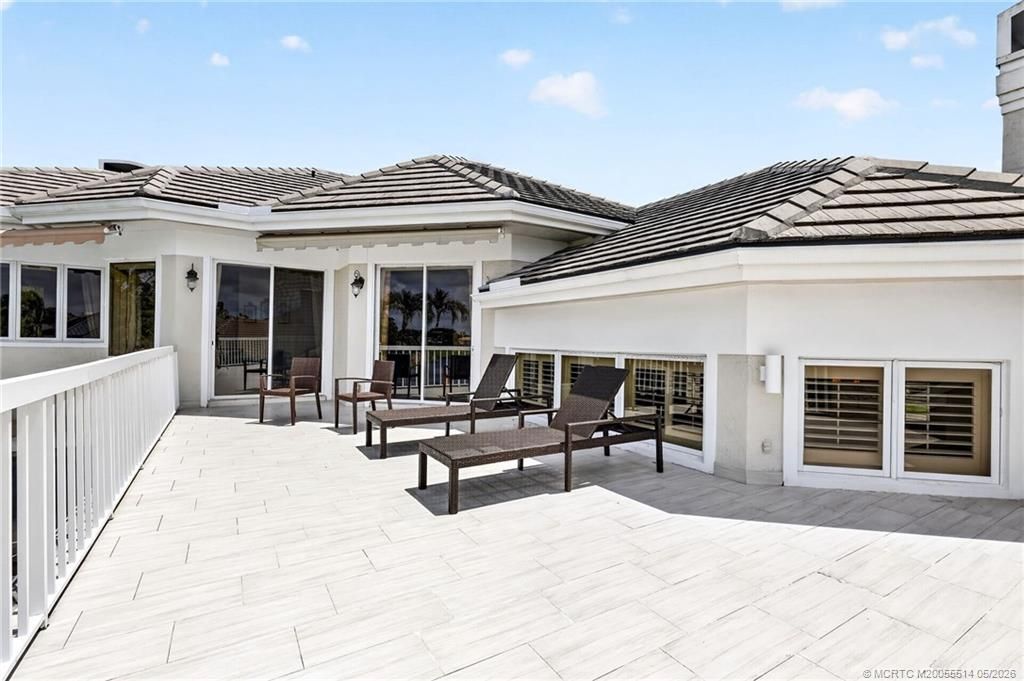 6600 SE Barrington Drive, Stuart, FL 34997 Photo