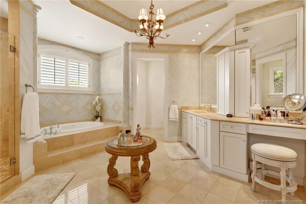 6600 SE Barrington Drive, Stuart, FL 34997 Photo