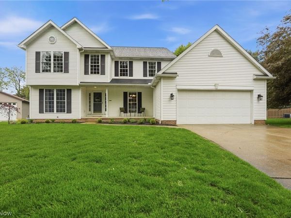 8714 Billendon Circle NW, North Canton, OH 44720