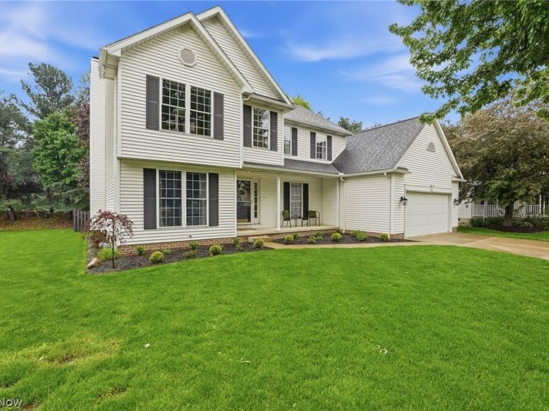 8714 Billendon Circle NW, North Canton, OH 44720 Photo 2