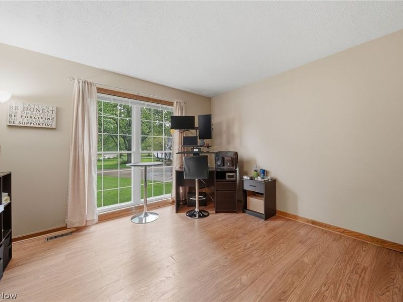 8714 Billendon Circle NW, North Canton, OH 44720 Photo 6